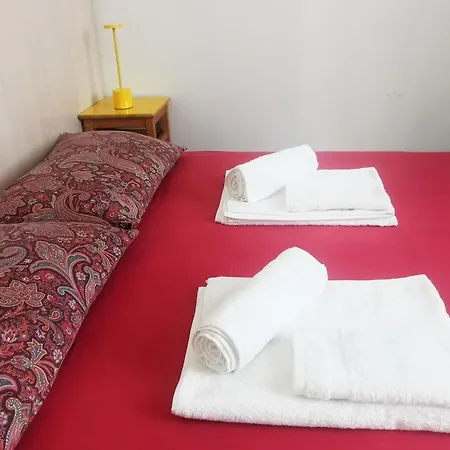 Alojamento de Acomodação e Pequeno-almoço Le Noci